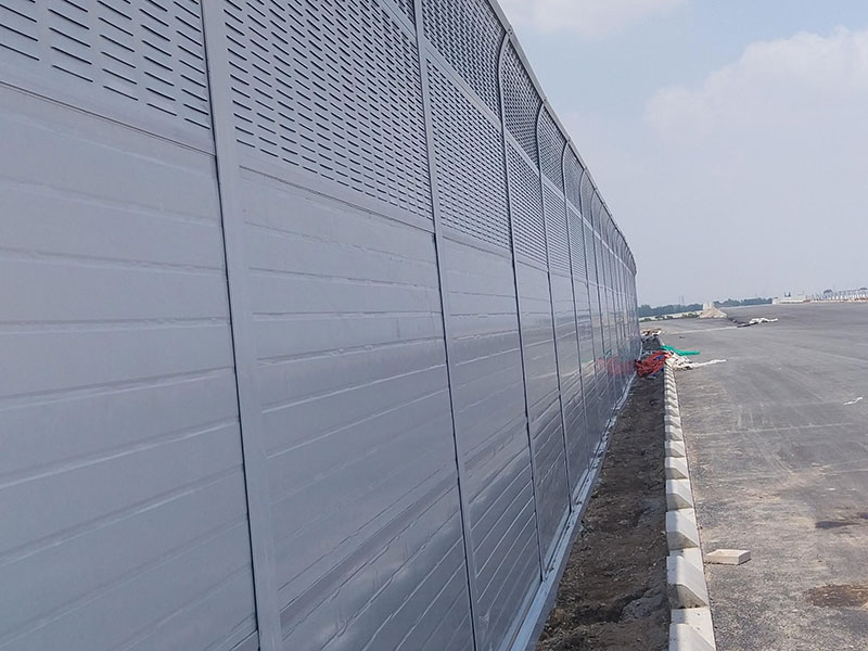 穿孔（kǒng）聲屏障